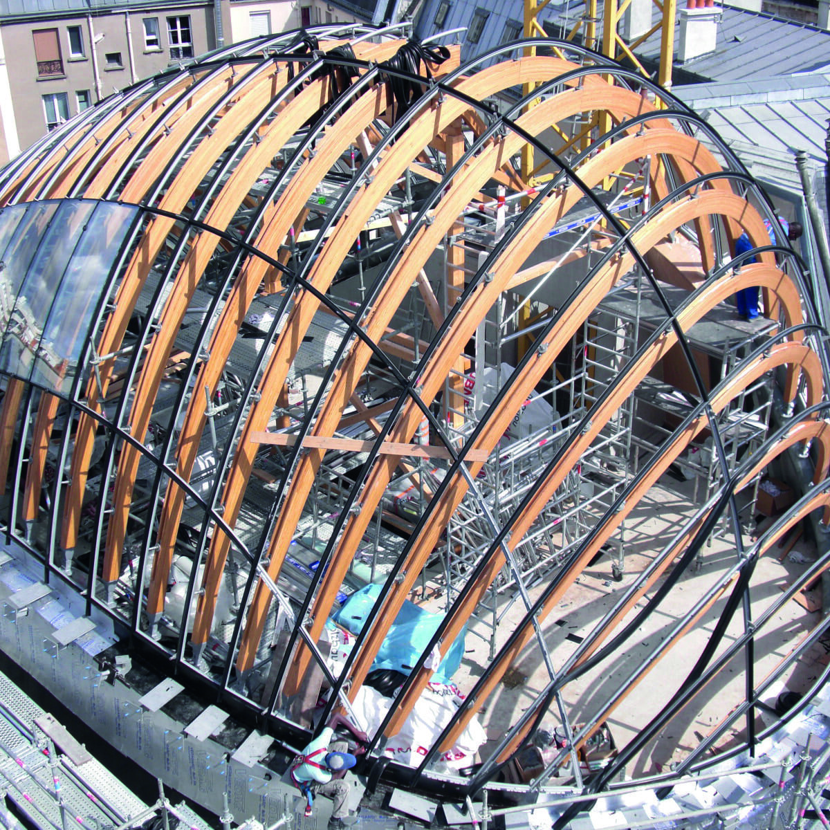 Fondation Pathé in Paris: Amorphe Kuppel mit anspruchsvoller Dachkonstruktion (Foto: FRENER & REIFER Fassaden)