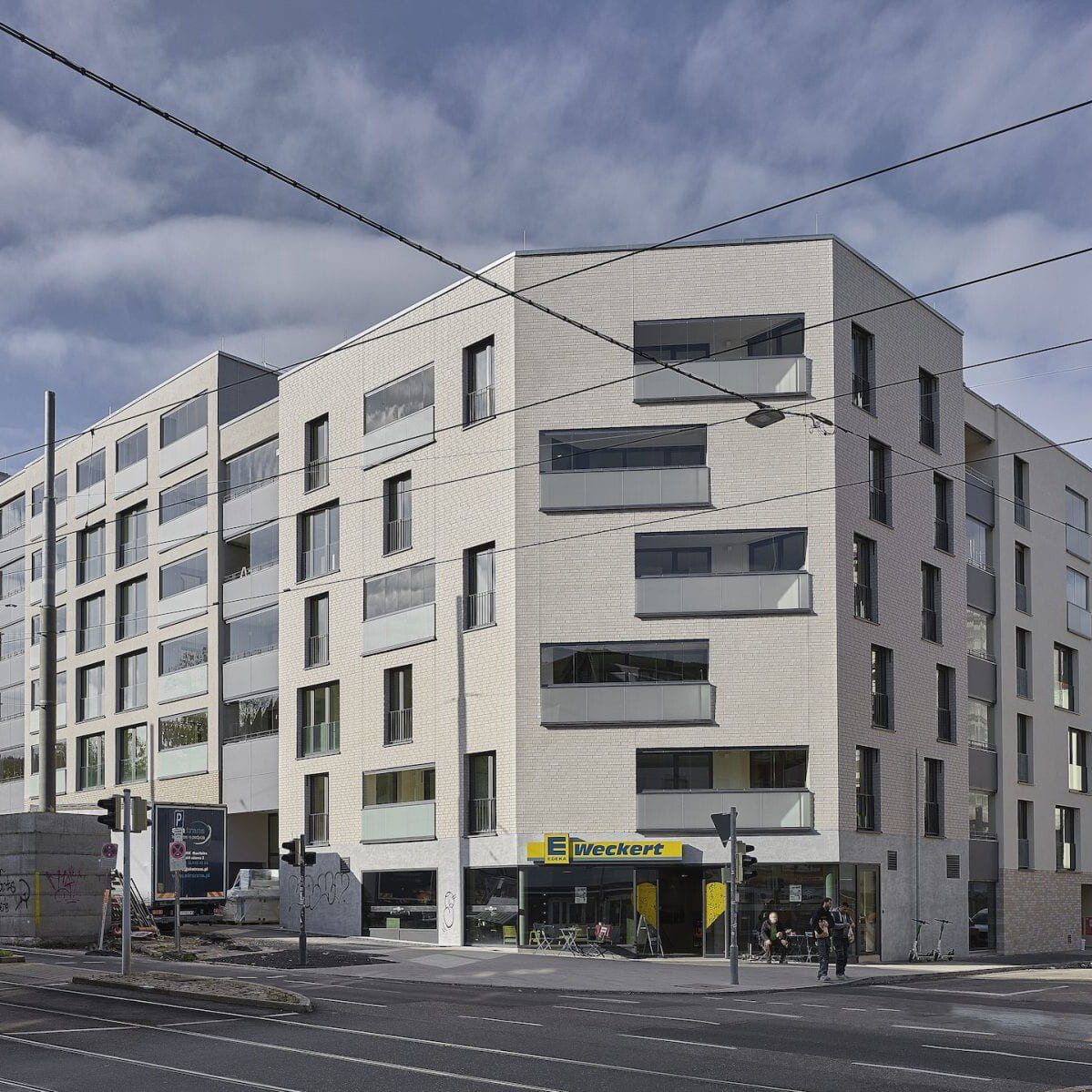 Neuer Wohnraum für den Stuttgarter Westen von Neugebauer + Rösch Architekten (Foto: Oliver Rieger)