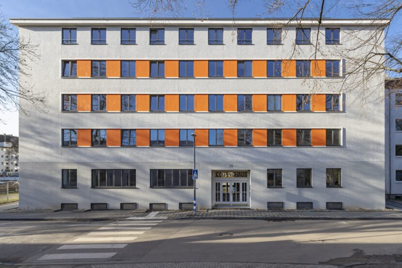 In Köln-Ehrenfeld haben Pannhausen + Lindener Architekten das Kolpinghaus "Jugendwohnen Ehrenfeld" barrierefrei zugänglich gemacht, erweitert und energetisch saniert (Foto: Thorsten Kern)