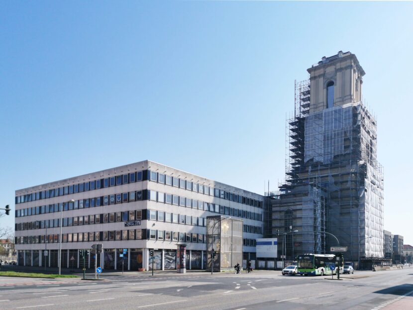 Potsdamer Appell für Koexistenz von Garnisonkirchturm und Rechenzentrum (Foto: Elias Franke)