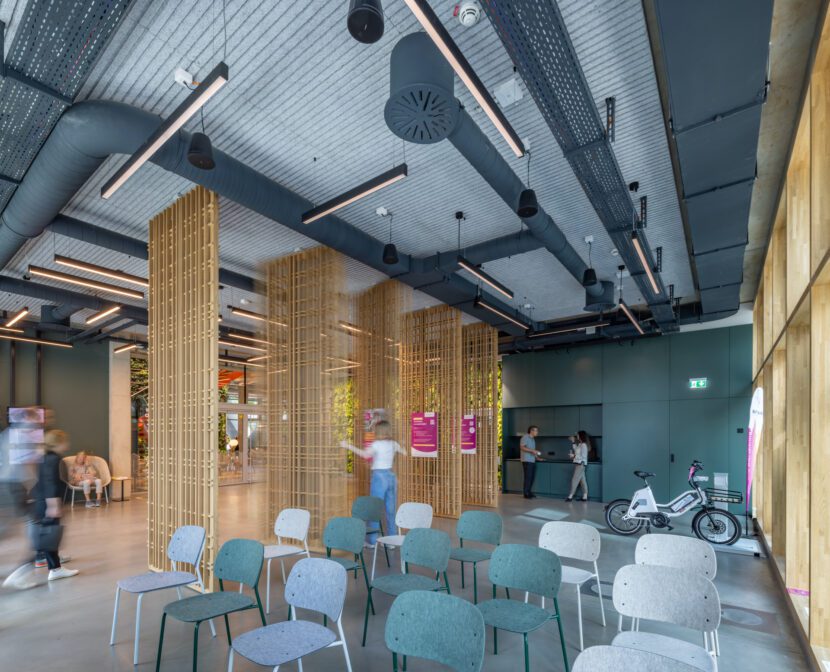 Flexibel nutzbare Flächen passen sich den Anforderungen der Nutzer:innen an (Quelle: HPP Architekten GmbH, Foto: © Ralph Richter)